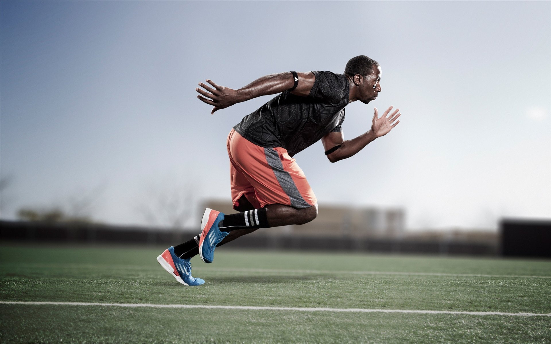 开云·体育官网-《堡垒之夜》“未来光影”系列赛，创意无限，燃爆全场！