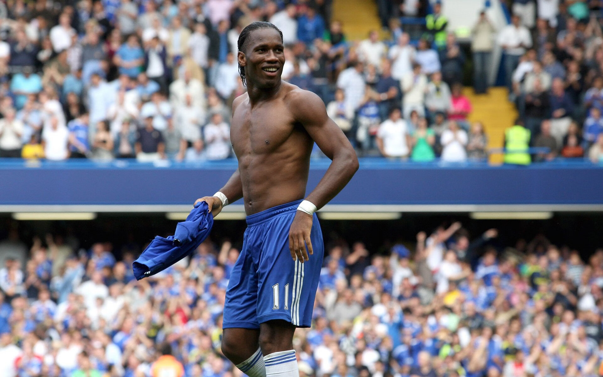 哈兰德的速度与力量在反击中发挥决定性作用，哈兰德效率